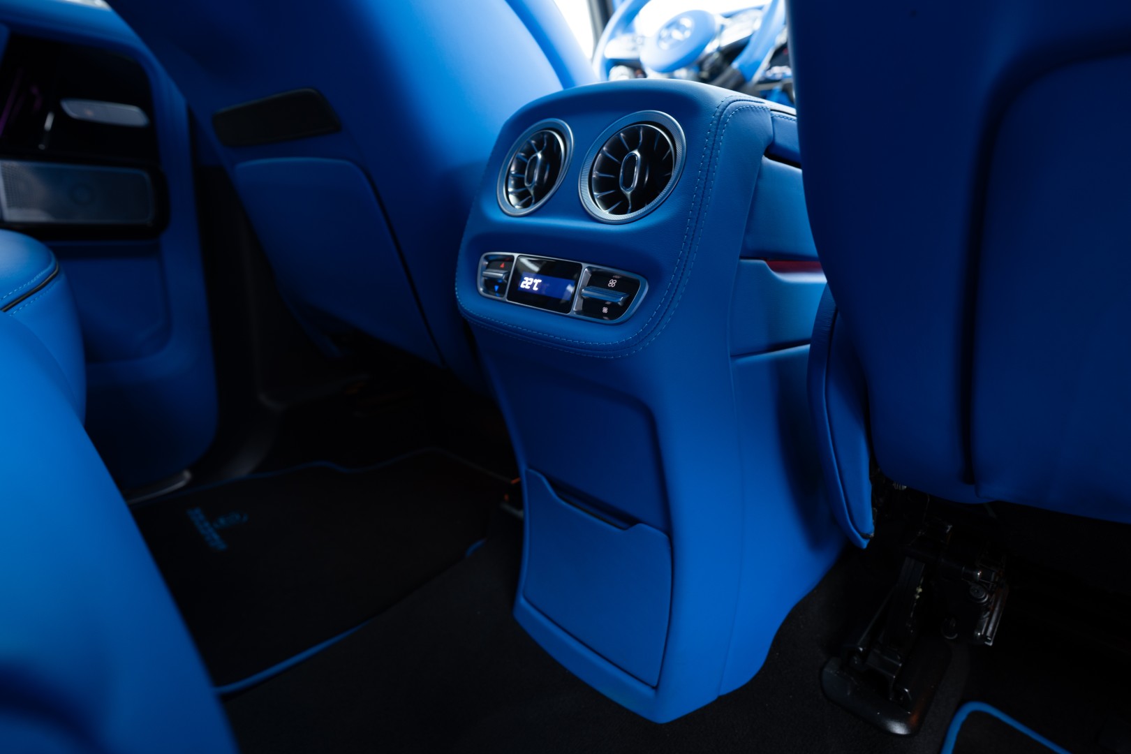 2022 BRABUS G700 WIDESTAR PACKAGE